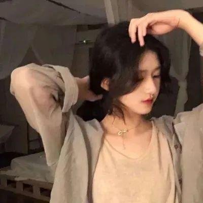 小镇幽浮